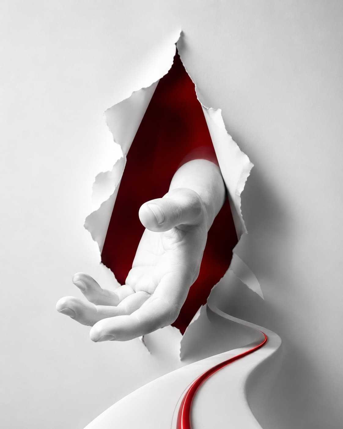 Hand in cardboard the raod style